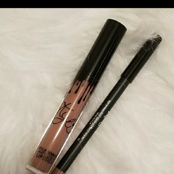 Maliboo Mattel lip kit!! - Picture 2 of 4